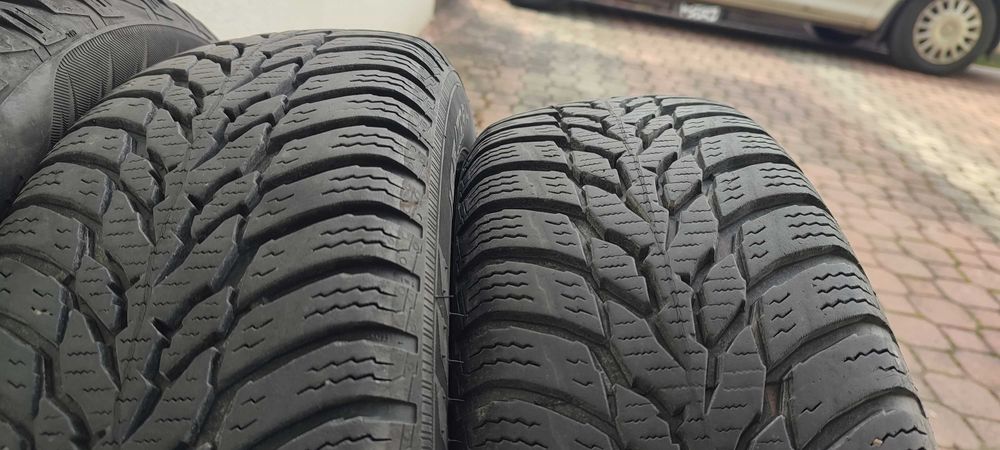 Opony zimowe 165/70 R14 2szt Nokian 2szt Uniroyal
