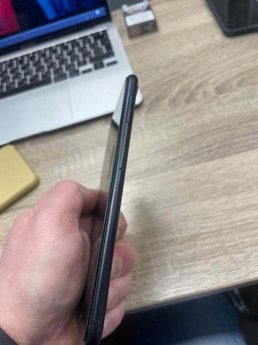 Продам iphone 7 plus 32 gb