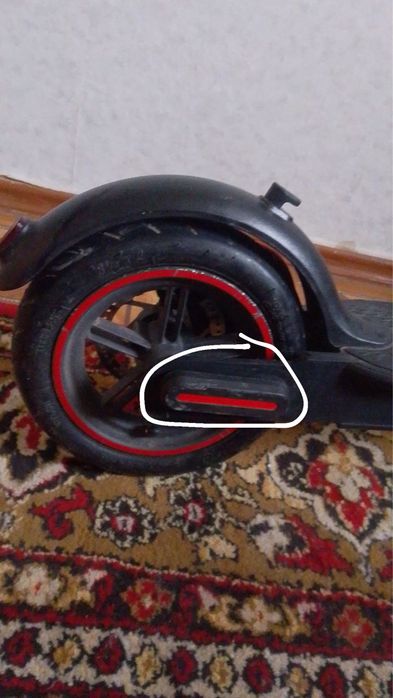 Електросамокат у відмінному стані, гарантія 1 рік