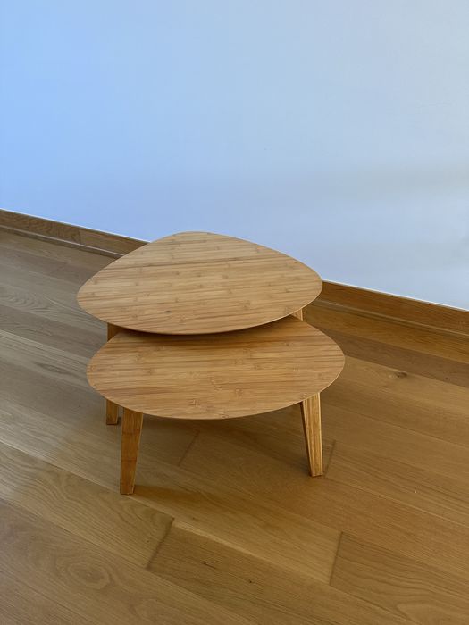 Mesas de madeira como novas