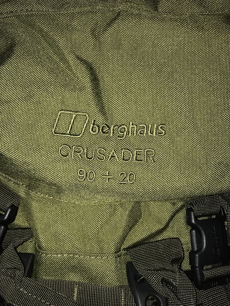 Mochima militar Berghaus Crusader 90+20