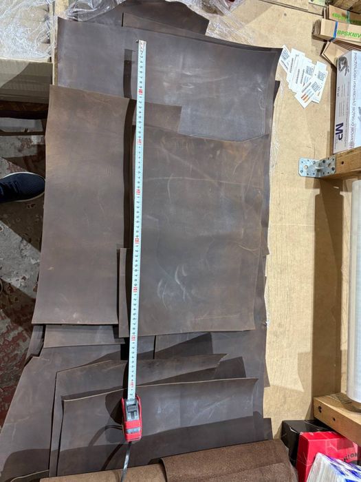 Куски, обрізки шкіри 1,3-2мм