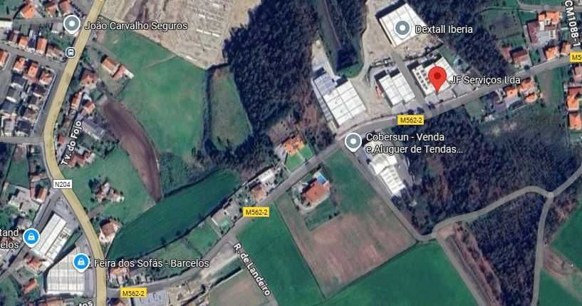 ARRENDAM-SE ARMAZÉNS INDUSTRIAIS - Carreira, Barcelos