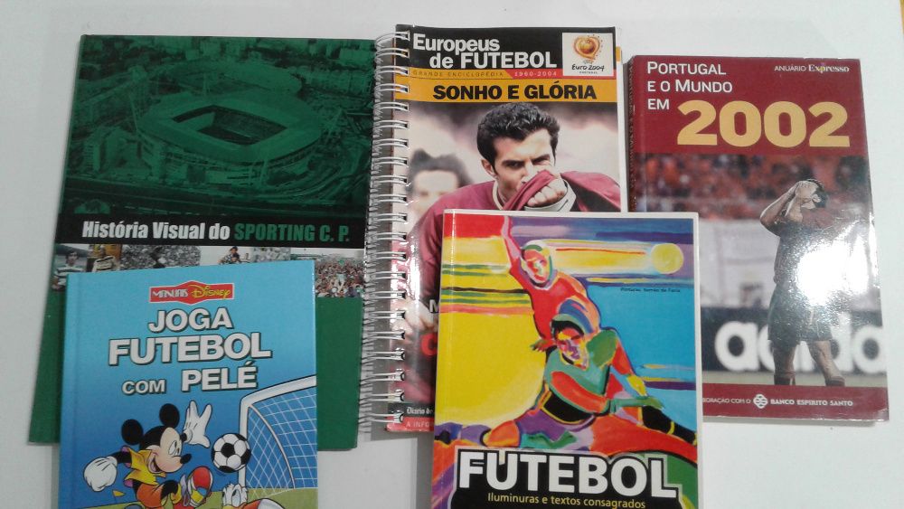 Diversos livros sobre Futebol