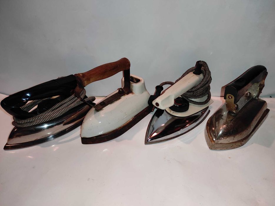 Zestaw Starych ŻELAZEK,Kolekcja - 8 sztuk - PRL !