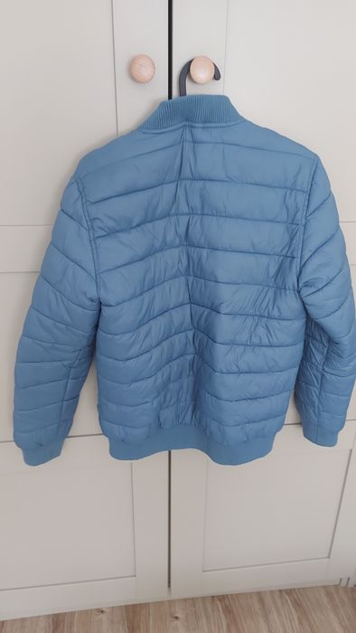 Kurtka-Bomberka chłopięca marki Reserved roz 152