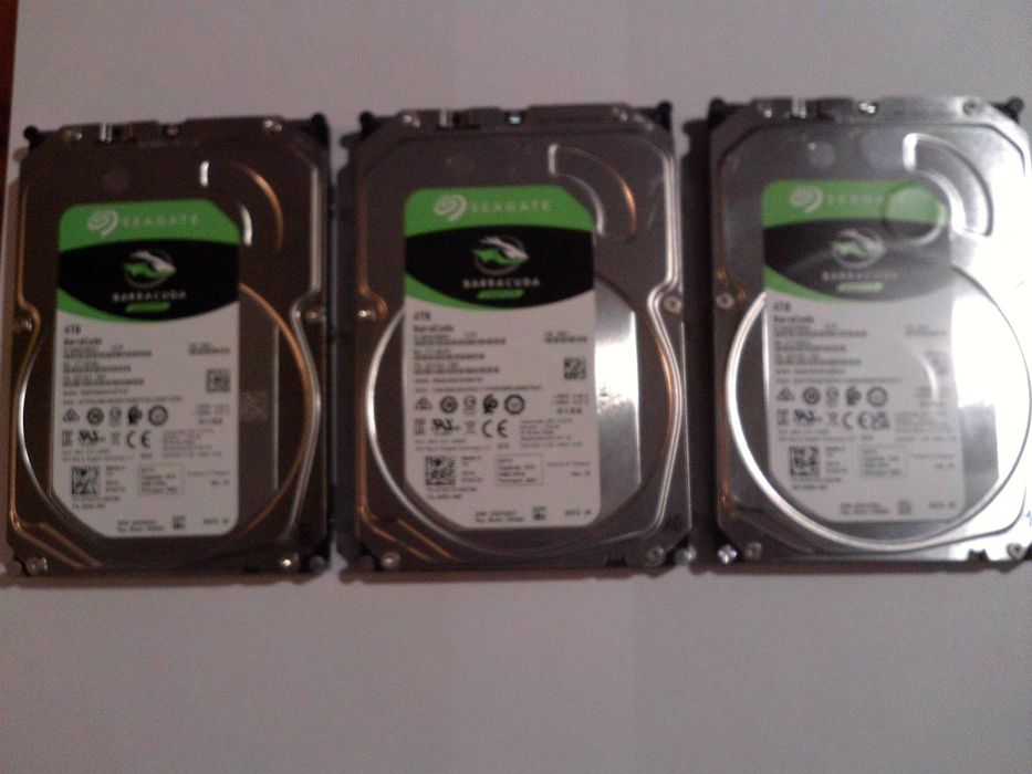 Dysk 4TB Seagate BARRACUDA ST4000DM004 256MB Cache - 3 szt. super stan
