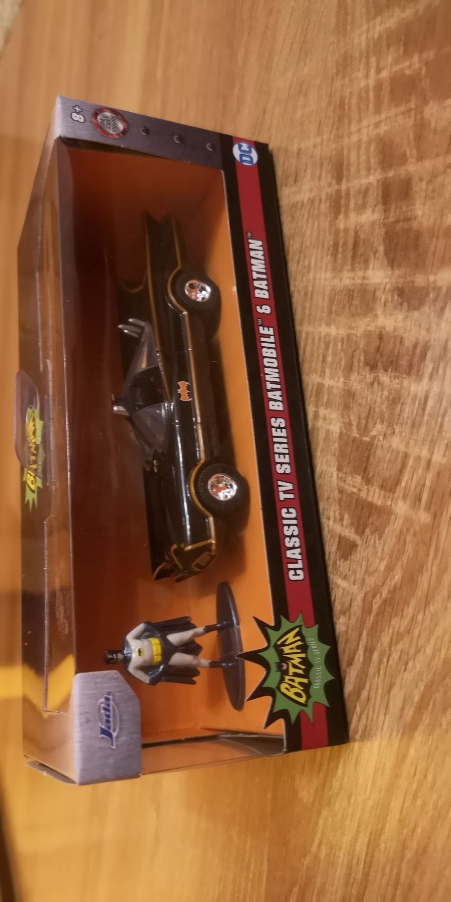 Figurka Batman i pojazd Batmobil Jada Toys