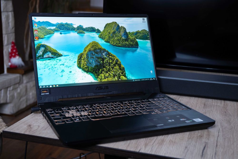 Asus TUF i5-10300H gtx1650 1tb ssd m2 144hz