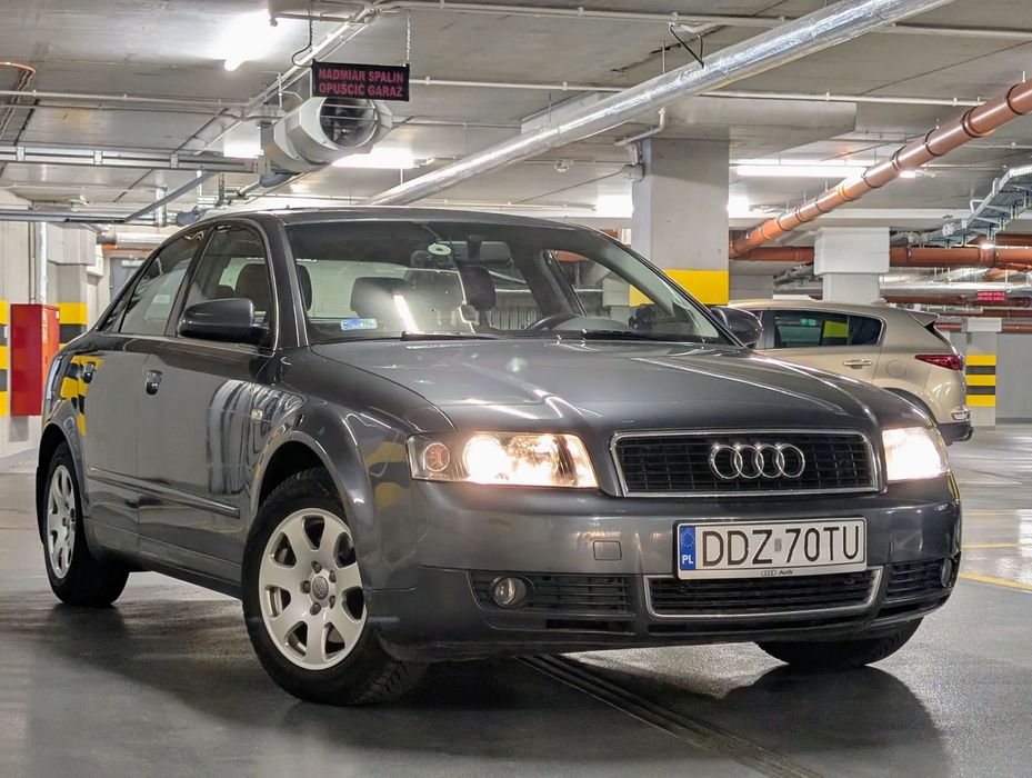 Audi A4 Limousine Niski, zweryfikowany przebieg, Nowy rozrząd, hamulce i opony