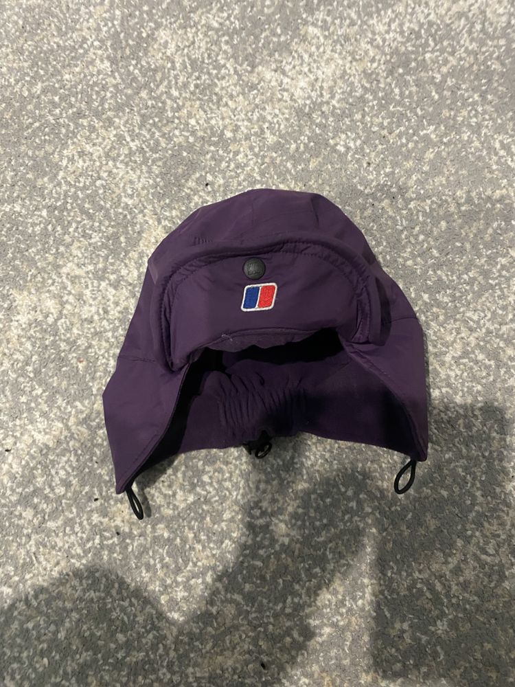 Шапка berghaus gore-tex