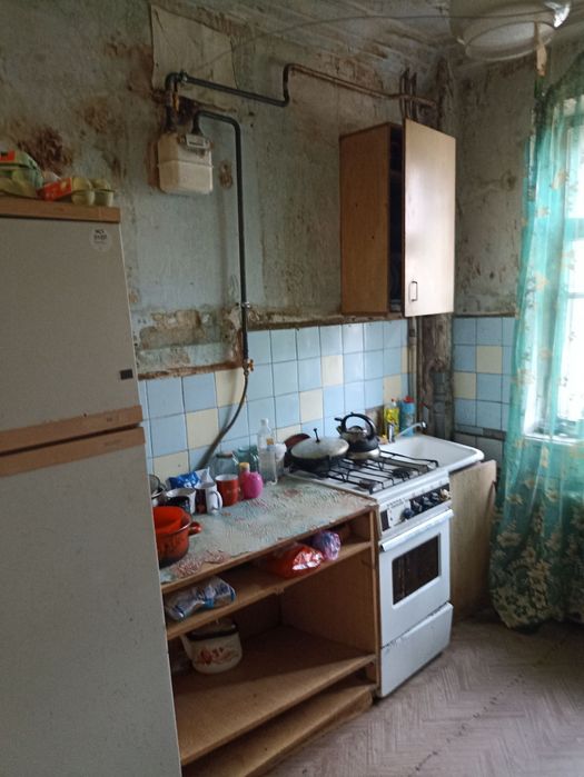 Продам двухкомнатную квартиру по улице  Черняховмкого ( Сагайдачного )