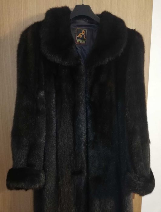 Naturalne futro z dzikich norek - Made in Mongolia - Super stan