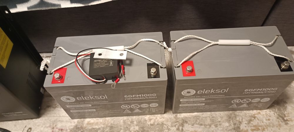 Комплект ДБЖ: інвертор, акумулятор, балансір