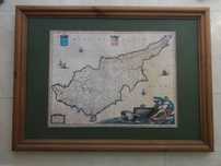 Mapa de Chipre vintage com moldura de madeira em estilo antigo