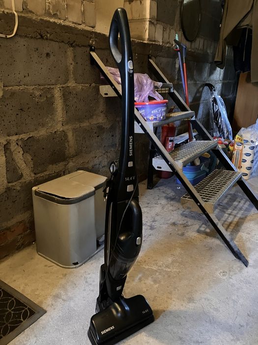 Odkurzacz bezprzewodowy Siemens ze stacją ładującą