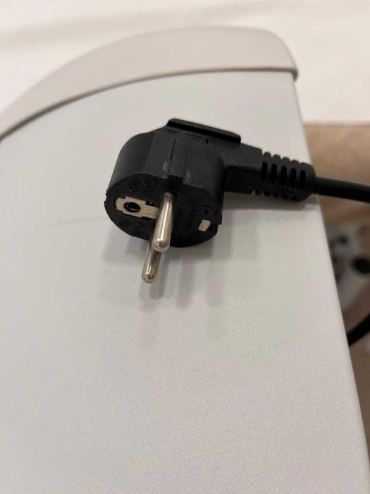 Kestos RÖSS– Equipamento Estético Profissional Tonificação Corporal