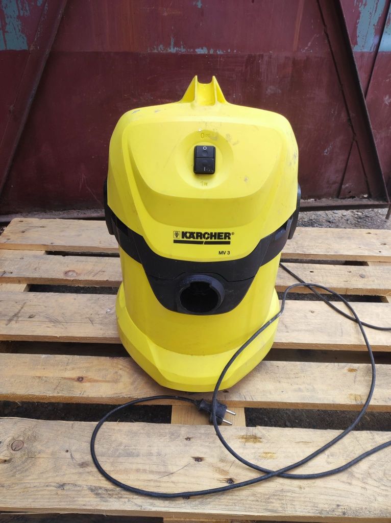Odkurzacz Karcher WD3 w bdb stanie możliwa wysyłka
