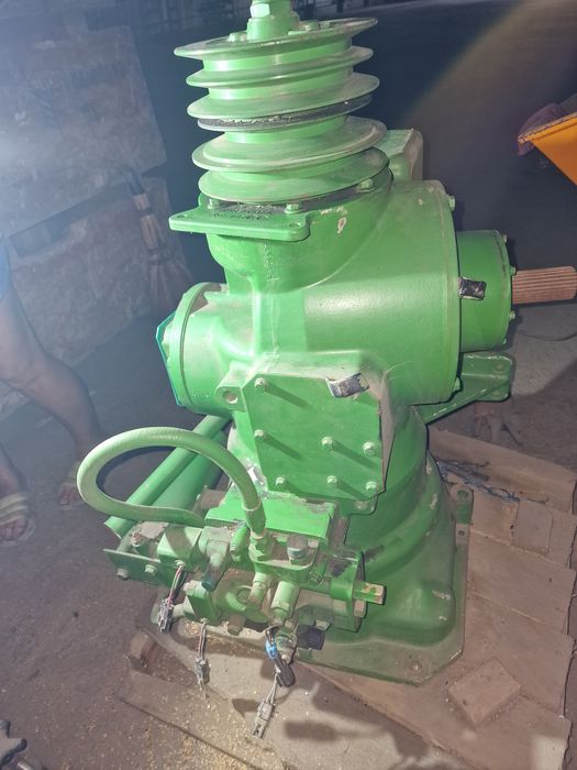 Центральный редуктор комбайна John Deere 9500, 9600