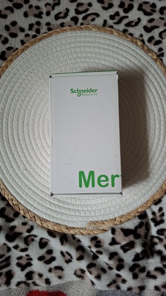 Merten, System M - zestaw Radia DAB+ Bluetooth z głośnikiem