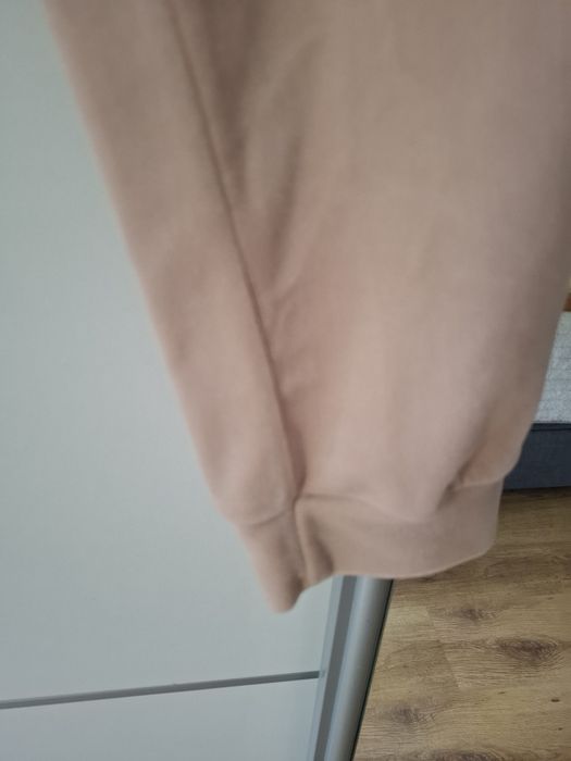 Dres welurowy beżowy M