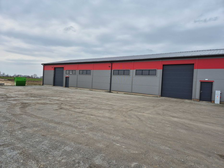 Hala magazynowa 600m2 pomieszczenia socjalne, biuro i antresola