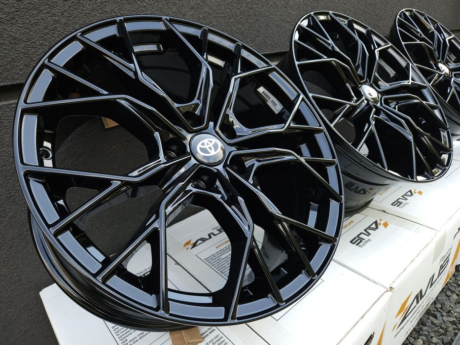 TOYOTA 18 " Nowe 5x114,3 Camry Corolla Avensis Auris RAV4 Felgi Czarne