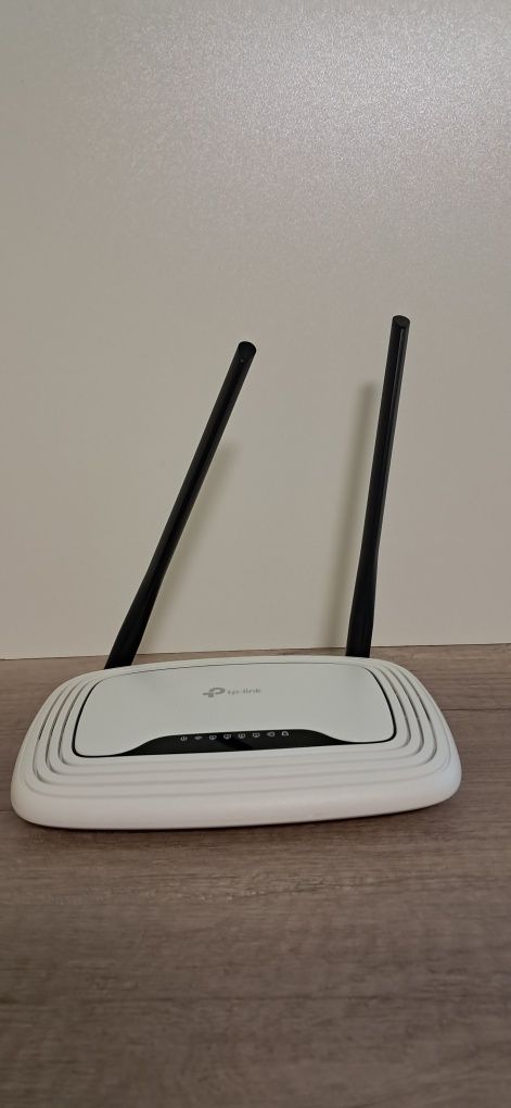 Маршрутизатор інтернет WiFi4 TP-Link TL-WR841N
