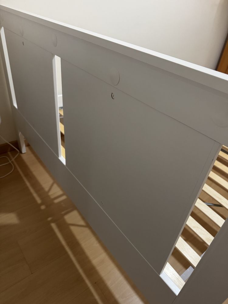 Cama casal 140x200 - modelo Songsand IKEA