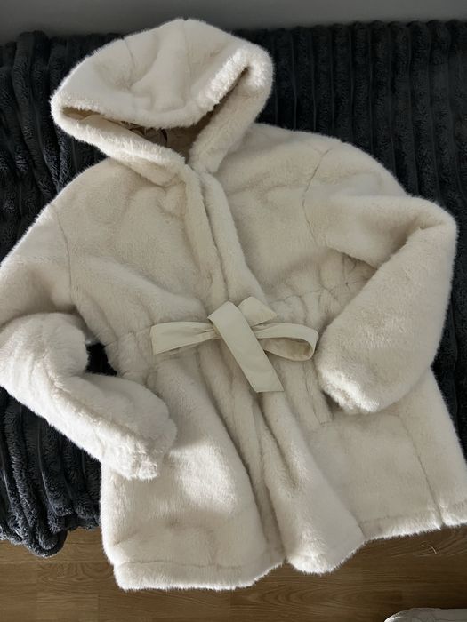 Шуба з капюшоном