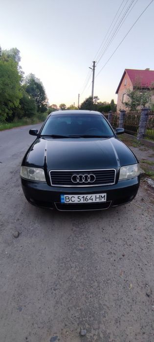 Автомобіль Ауді А6