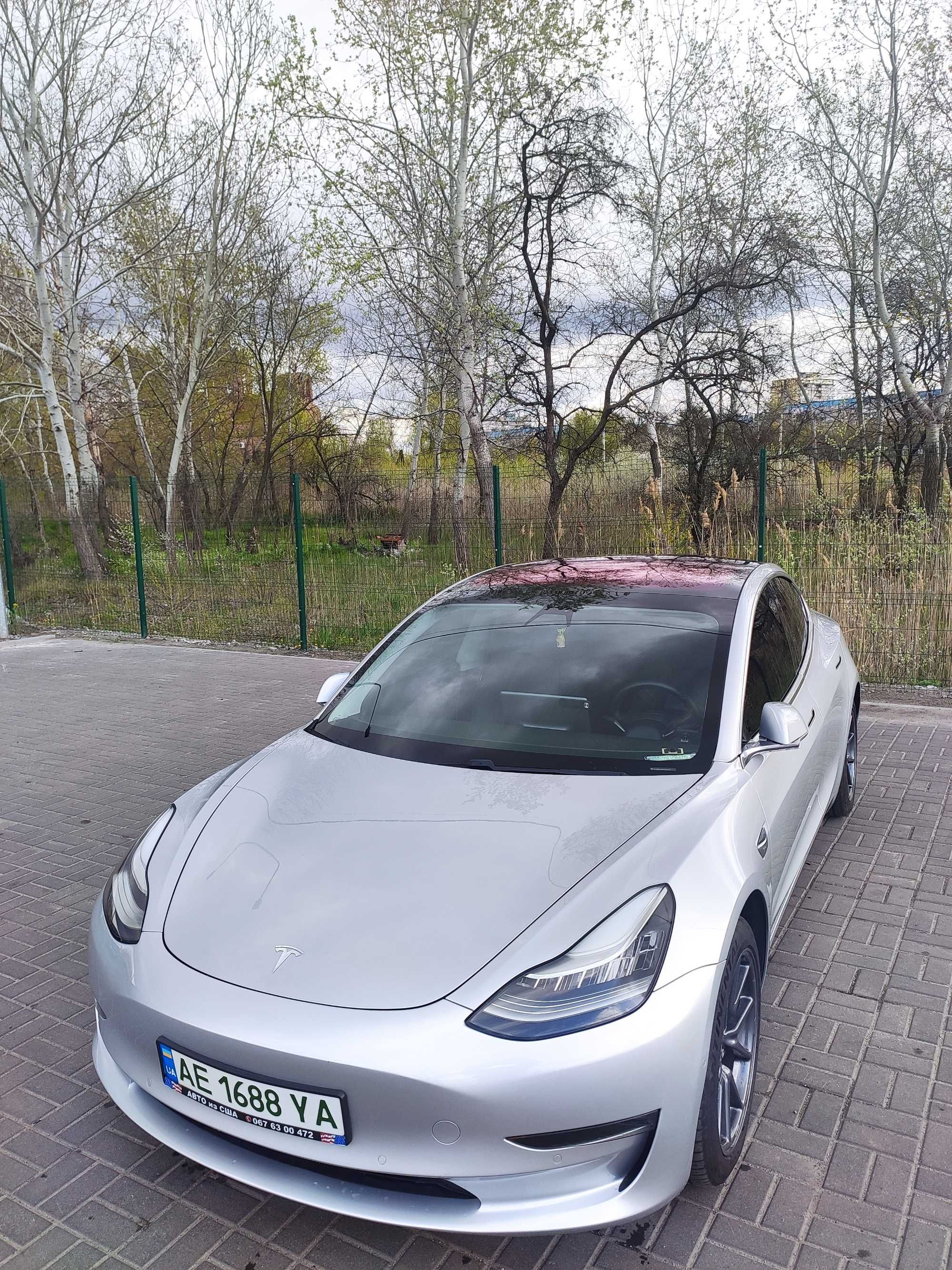 Tesla Model 3 Long Range