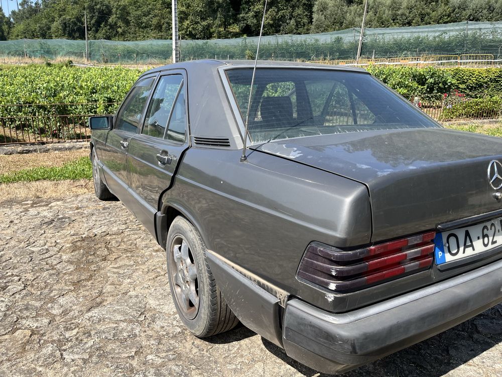 Mercedes 190 2.5 D