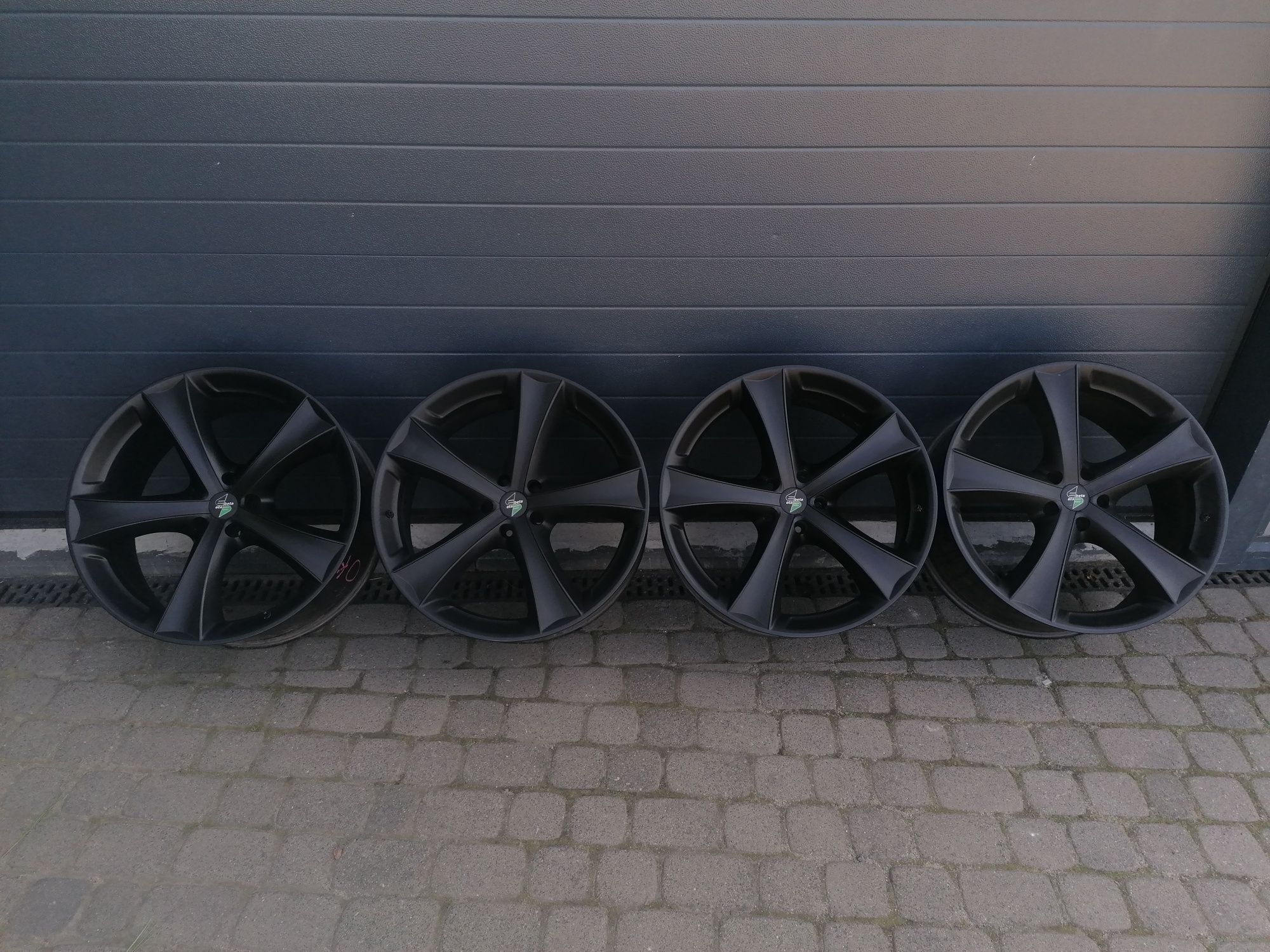 Felgi aluminiowe 5x120 BMW Eta-Beta R22