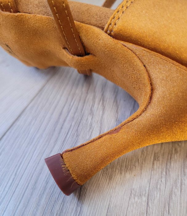 Buty taneczne, do tańca latynoamerykańskiego, rozmiar 36/36,5