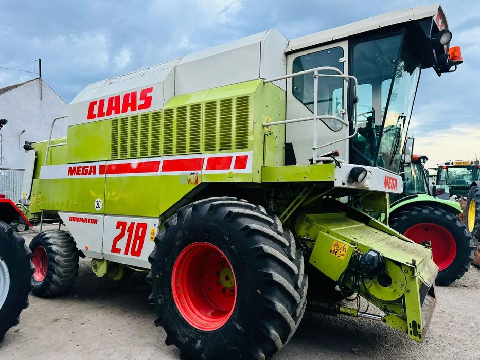 Claas MEGA 218  KOMBAJN CLAAS MEGA 218! HEDER C600! MERCEDES! dominator,208,108,350