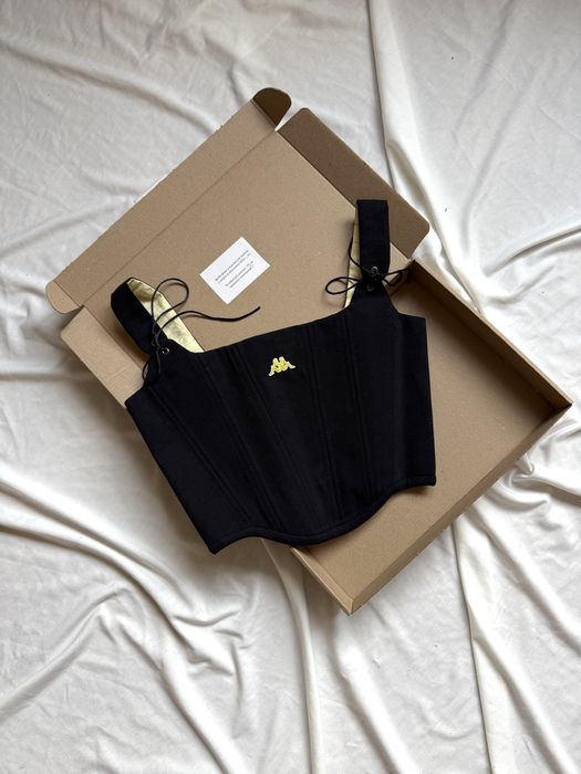 Корсет чорний з жовтим лого Kappa