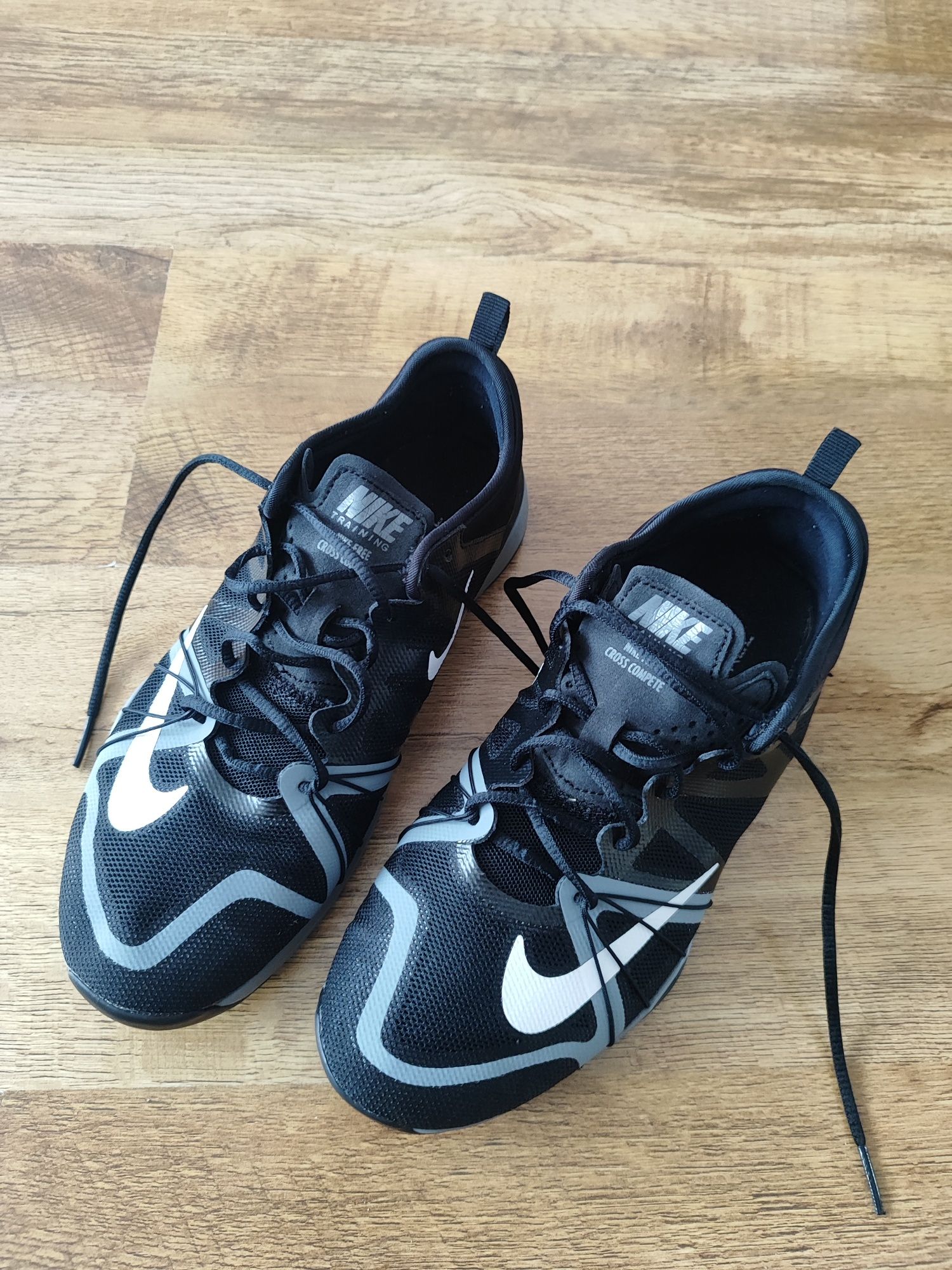 Nike free cross compete 38