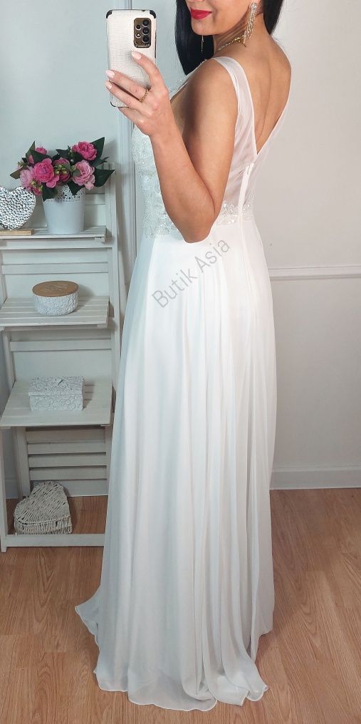 Sukienka ślubna biała koronkowa długa Maxi 40/L suknia piękna