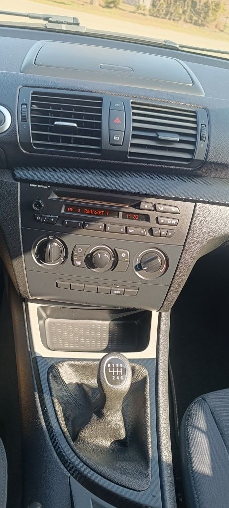 BMW  1 E87  1.6 benzyna Super stan