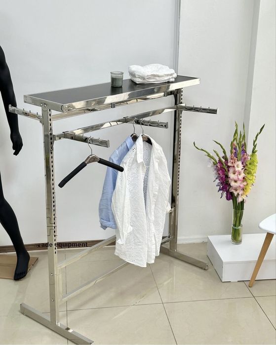 стійка для одягу,металева стійка, вітрина