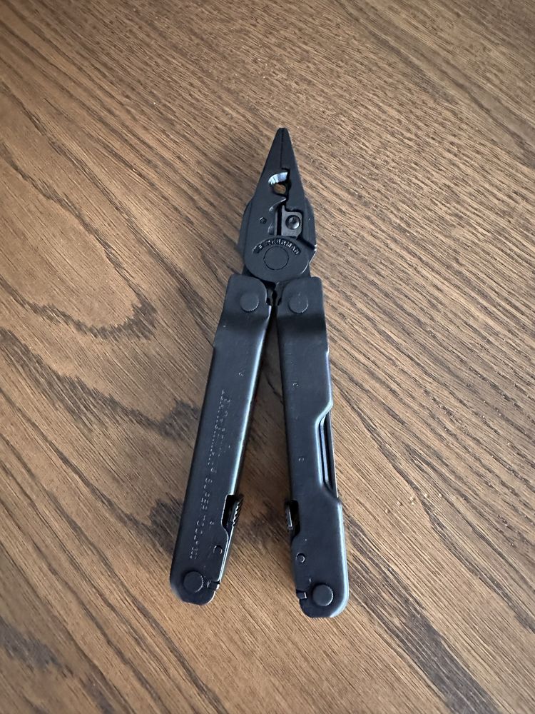 Leatherman Super Tool 300 EOD