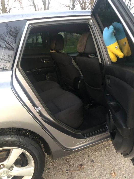 Продам автомобіль Мазда 3