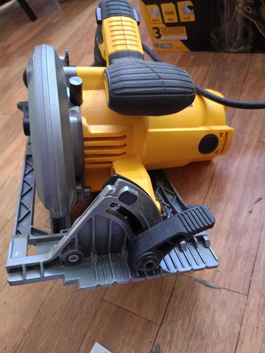 Циркулярная пила Stenley FAT MAX 301