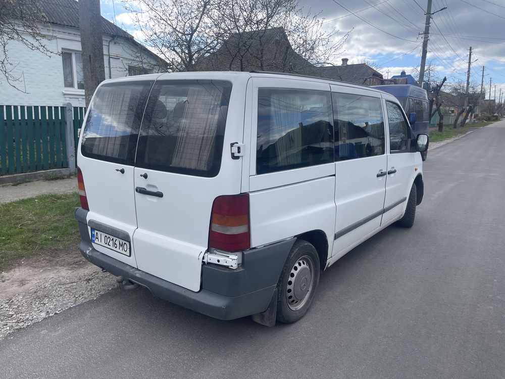 Срочно продам mercedes-benz vito 638