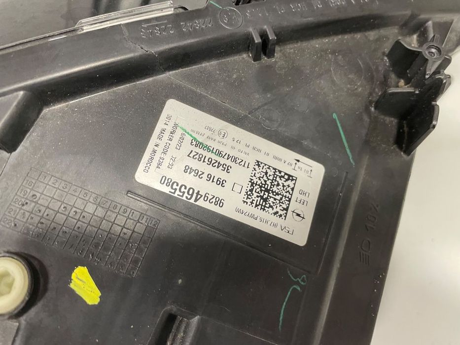 opel corsa f lampa reflektor lewy ladny cala kompletna