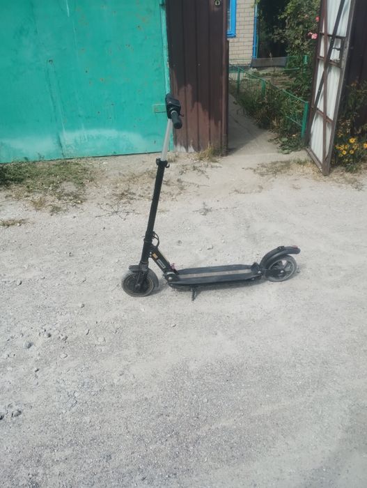 Продам електросамокат самокат KUGOO S3