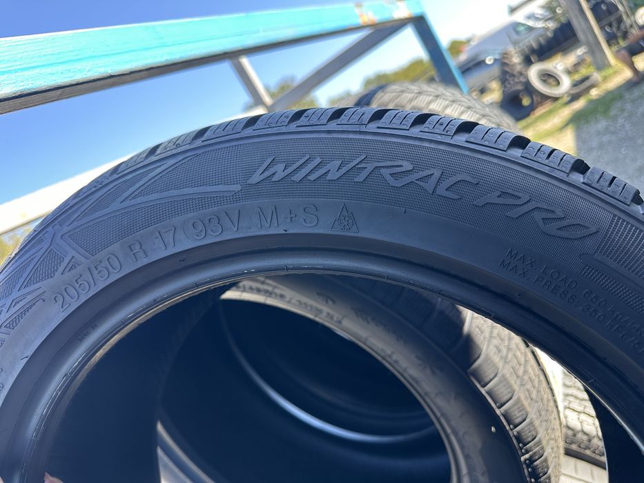 Шини б/у 205/50/17 R17 Vredestein