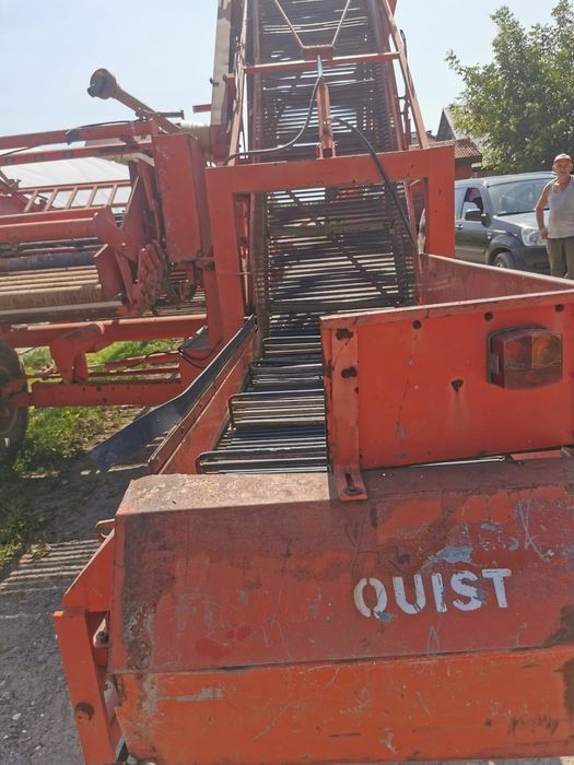 Kombajn AMAC do zbioru buraczka ćwiklowego i ziemniaka