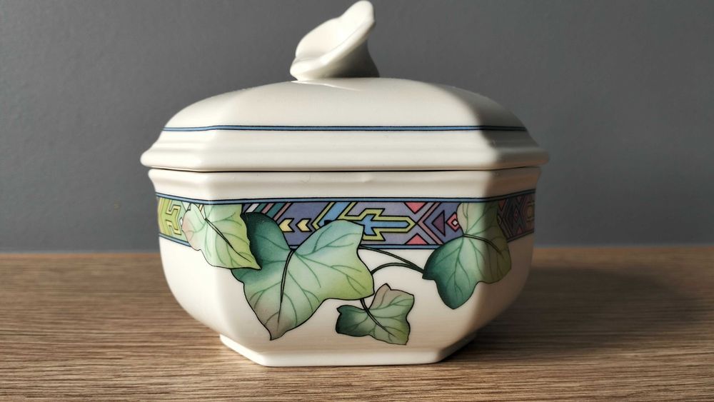 Porcelanowa cukiernica Villeroy&Boch